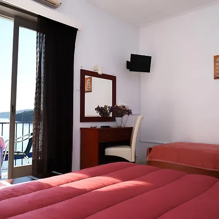 Solon Hotell 2*